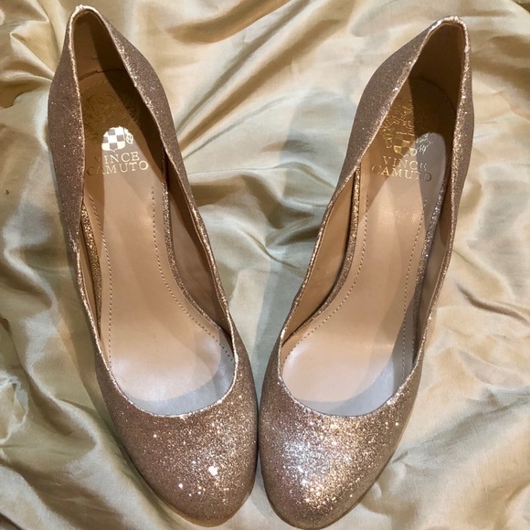 Vince Camuto gold sparkle glitter heels - Picture 2 of 4